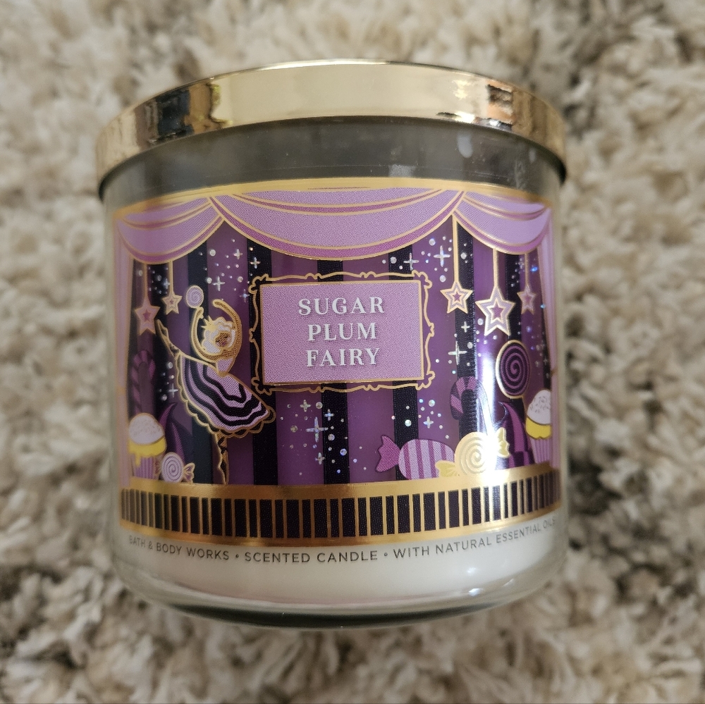 Bath & Body Works 3 Wick Candle Sugar Plum Fairy Rare Christmas Holiday